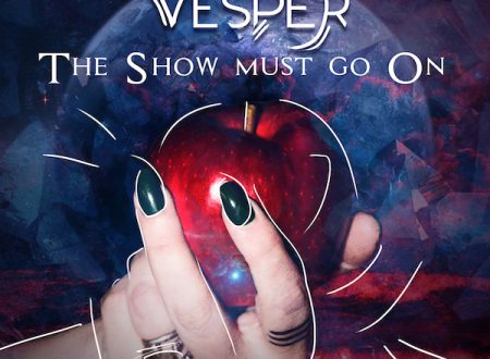 Vesper canta The Show Must Go On